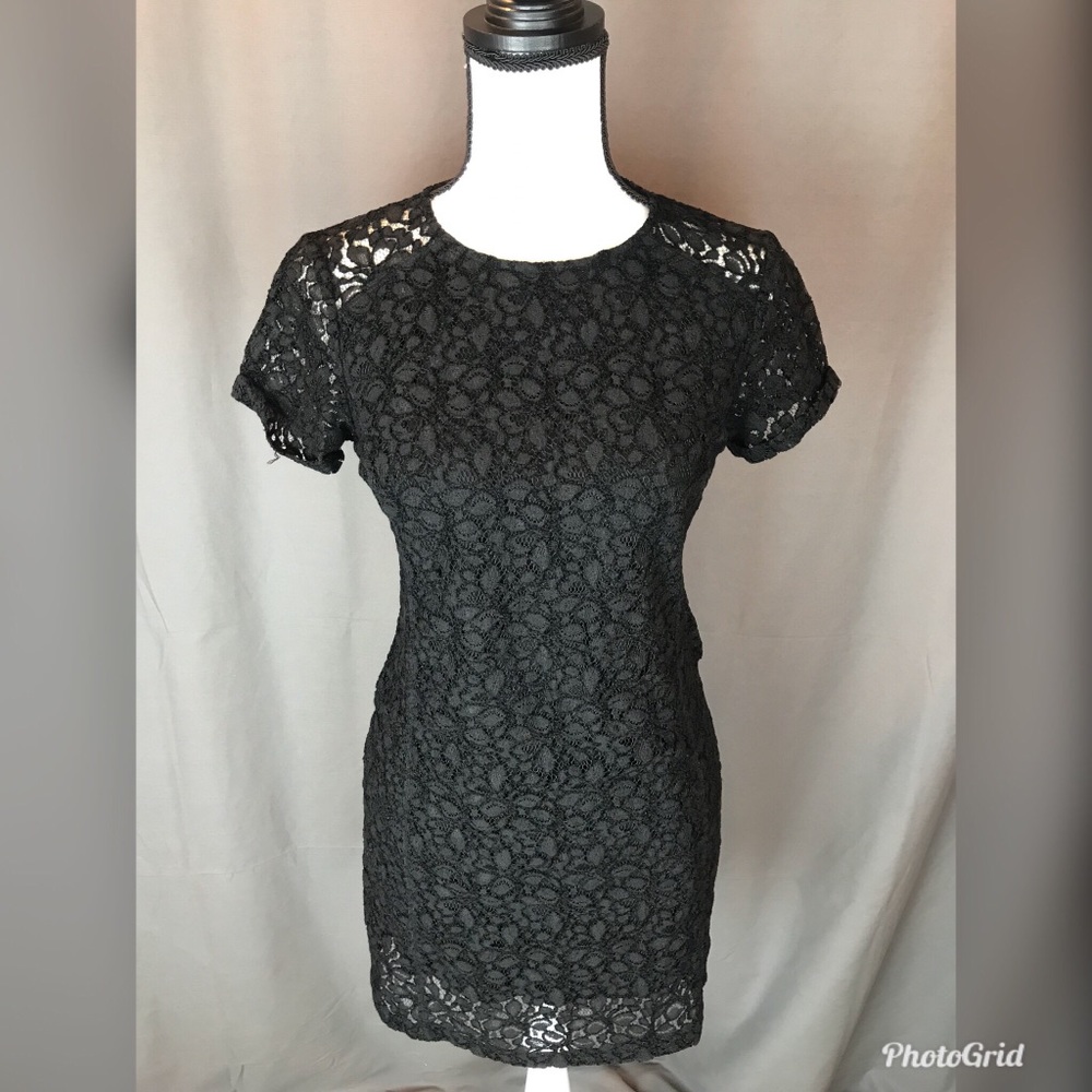 Aritzia Talula Black Lace Dress